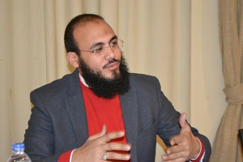 الكاتب الصحفي   ” مصطفى حمزة ”  يدين التفجيرات الارهابية