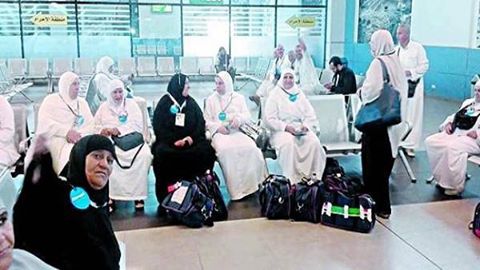 وصول و سفر 6362 راكب و معتمر بموانى البحر الاحمر و تداول 433 شاحنة