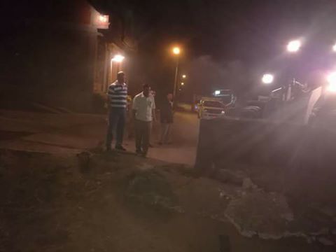 بالصور اللواء مصطفى سعد عبيه  يعالج مشكلة استيقاف المواطنين من العصابات الإجرامية