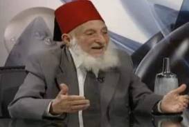 ” سلامة ” لـ الامام الاكبر : هل لم يبقى أمامك الا ان تنضم الى المغرضين فى محاربة ماكانت عليه امهات المؤمنين