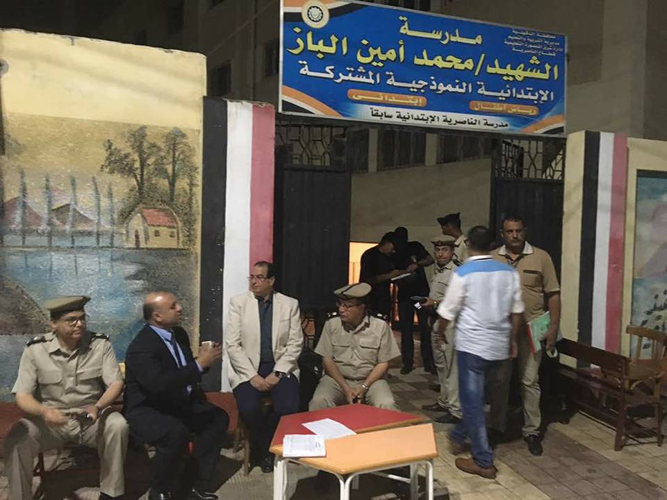 محافظ الدقهلية يتفقد توزيع أسئلة إمتحانات الثانوية العامة ويشيد بتأمين القوات المسلحة والشرطة