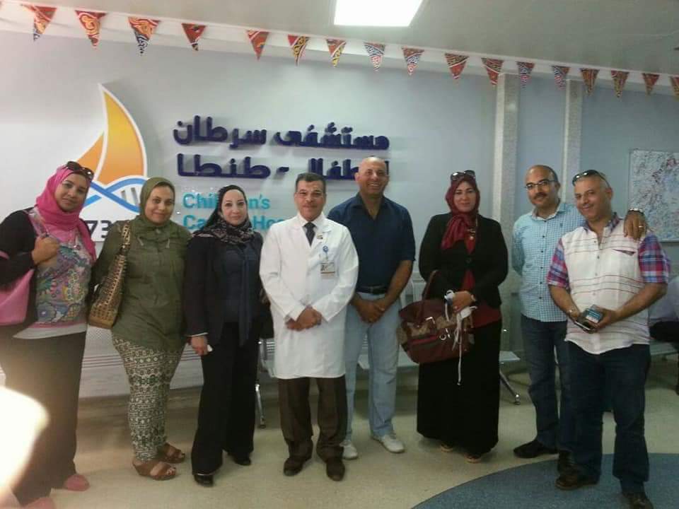 بالصور.. وفد من شركة الكهرباء يزور مستشفى 57357 بالغربية