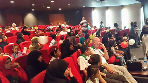 ”ميدان الجنوب” تحتفل بتوزيع ملابس العيد والزي المدرسي بالأقصر