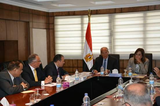 وزيرا التخطيط والتنمية المحلية تضعان خطة لتقديم خدمات حكومية عصرية