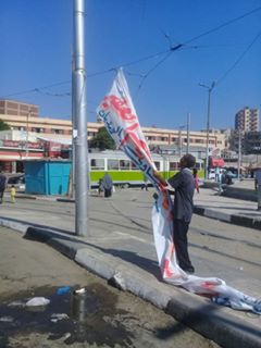 إزالة الإعلانات المخالفة بصينية الورديان والإشغالات بسوق الجمعة غرب الإسكندرية