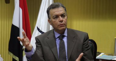 وزير النقل يكرم مدير عام تنفيذى تكنولوجيا المعلومات بشركة مترو الأنفاق رفض تلقي رشوة ب 150 الف جنيه