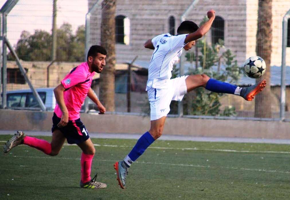 تعادل فريق الموظفين و برج اللقلق بدوري الدرجة الثانية الفلسطيني