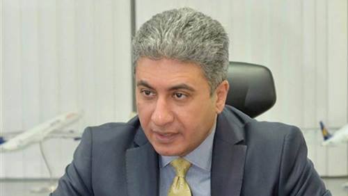 وزير الطيران يجتمع مع العدوى وصادق لتحليل الحوادث التابعة لوزارة الطيران المدني