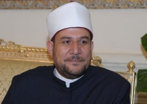 وزير الأوقاف يقرر صرف مساعدة عاجلة قدرها خمسة آلاف جنيه لأسرة كل أمام متوفى
