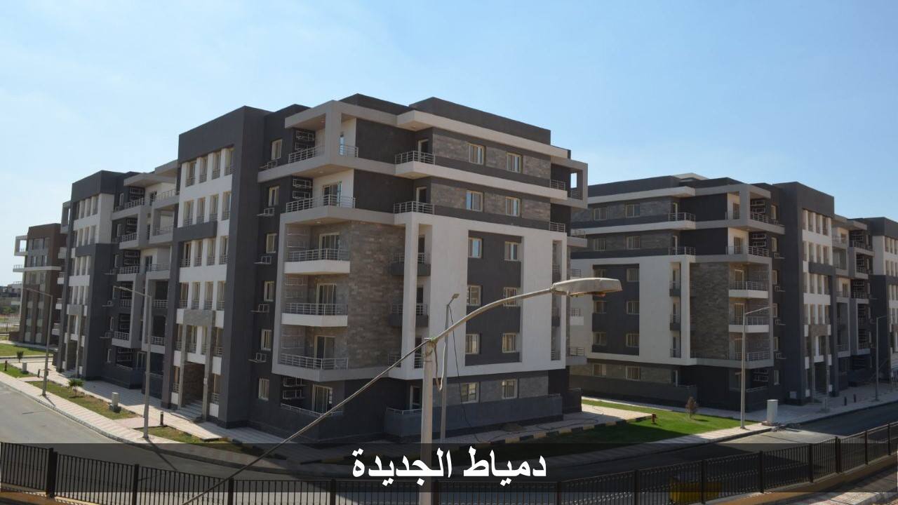 وزير الإسكان: الإثنين المقبل بدء تسليم 240 وحدة بالمرحلة الأولى بمشروع ”دار مصر”