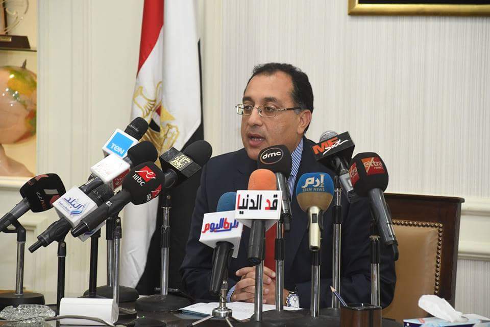 وزير الإسكان: الإنتهاء من توصيل الصرف الصحى لـ17 قرية بالغربية بنهاية يونيو المقبل