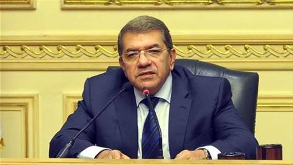وزير المالية يعلن عن زيادة رواتب المعلمين بداية من السنة المالية المقبلة