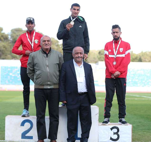 العداء مهند رباح يحصد الميدالية البرونزية في بطولة نادي عمان الدولية لألعاب القوى