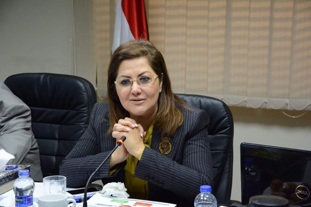 وزيرة التخطيط تستعرض خطة التنمية المستدامة متوسطة المدي