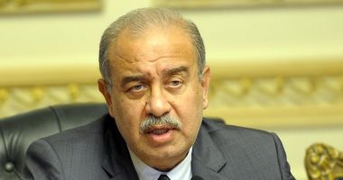 رئيس الوزراء يتابع مع وزيرى الداخلية والصحة حادث انفجار سيارة بالإسكندرية