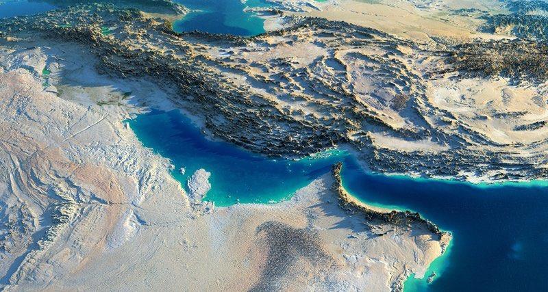 .ترقب إعتماد مشروع سياحي متكامل يتمثل في شق قناة بحرية على طول الحدود مع قطر ينفذه تحالف استثماري سعودي.