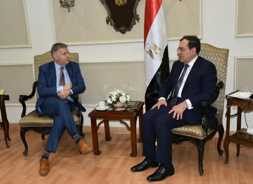 طارق الملا وجيس داتون يبحثان سبل تعزيز التعاون المشترك للاستثمار في مصر