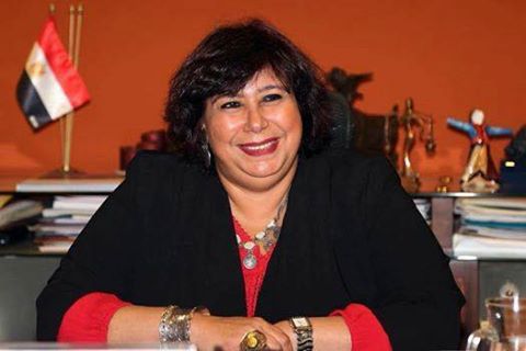 وزير الثقافة تشهد قواعد العشق الاربعون فى قصر ثقافة الفيوم