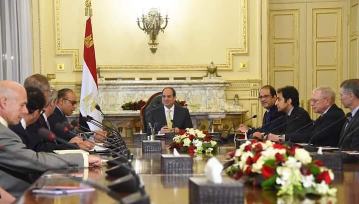 الرئيس السيسي يستقبل وفداً من المعهد اليهودي للأمن القومي الأمريكي