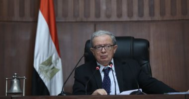 الأغلبية البرلمانية تناقش سبل تحويل الدعم العينى لنقدى مع وزير التموين
