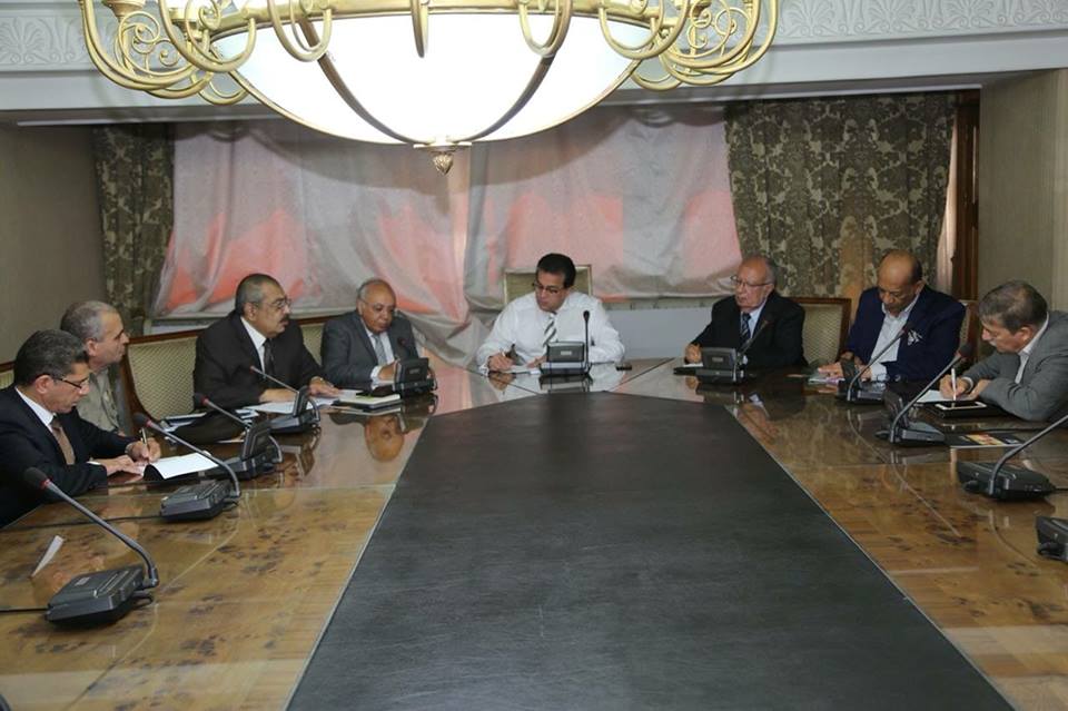 وزير التعليم العالي يباشر تنفيذ خطة التوسع فى إنشاء الجامعات والجودة العالميه