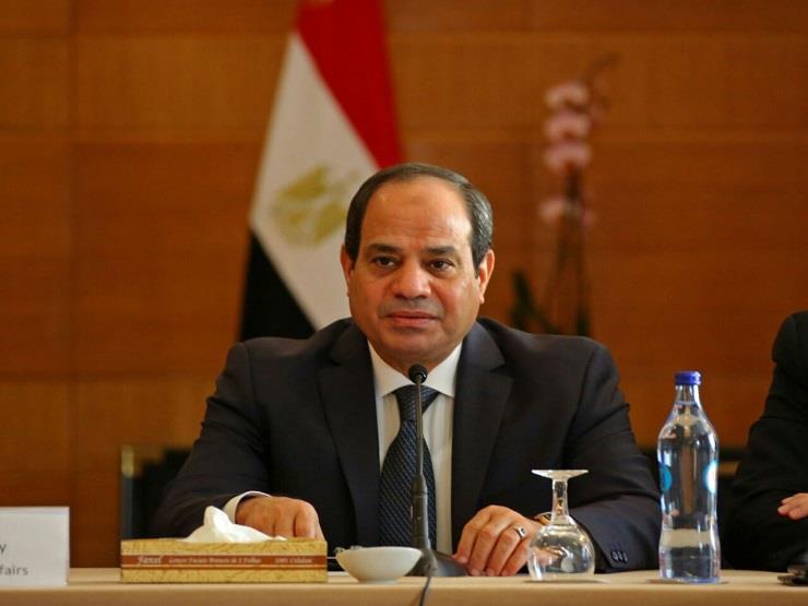 السيسى يصدق على قانون بتعديل أحكام الضريبة على الدخل