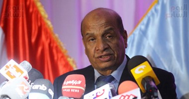 وزارة الاتصالات تبحث سبل التعاون بالصناعات الإلكترونية مع العربية للتصنيع