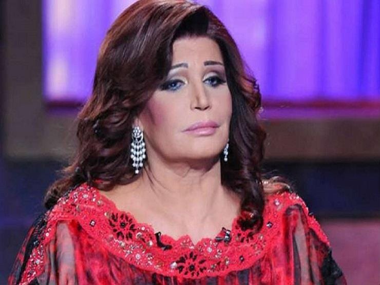 نجوي فؤاد تنفي شائعة وفاتها