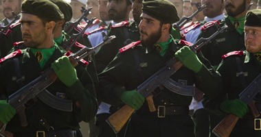 إيران تستعرض قوتها بعد تنفيذ ضربة صاروخية فى العراق