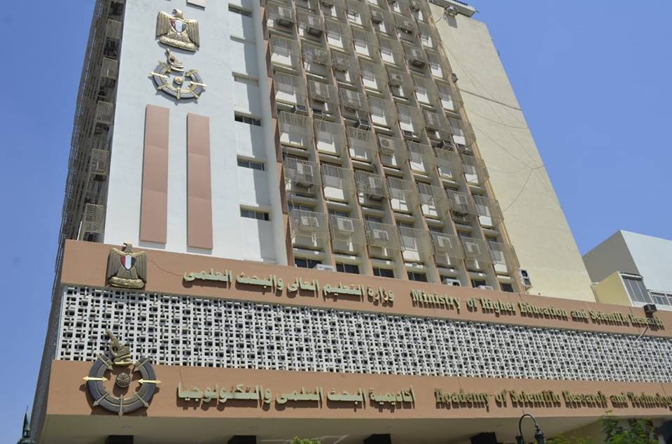 مشاركة مميزة للمنتخب المصري للروبوتات كاشفة الألغام في المسابقة الدولية بمدريد