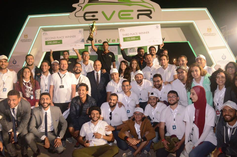 500 ألف جنيه جائزة المركز الأول في نهائيات ”رالي القاهرة الأول للسيارات الكهربائية