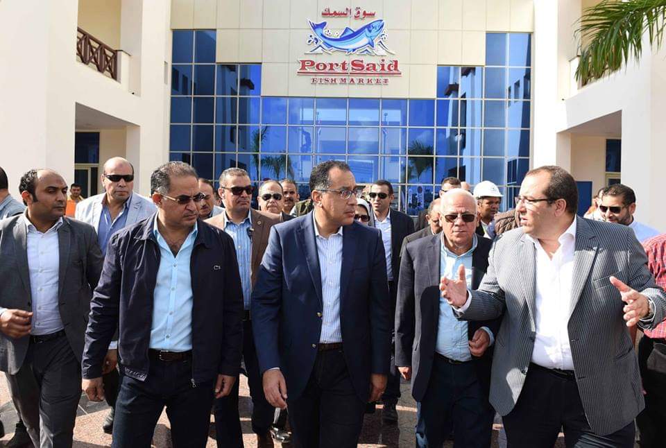 رئيس الوزراء يتفقد المجمع اللوجستى للأسماك