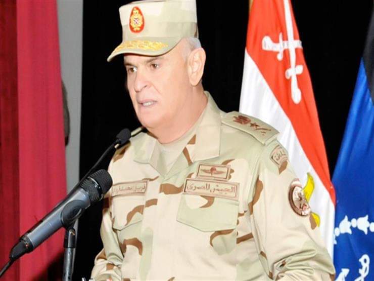 رئيس أركان حرب القوات المسلحة يشهد المرحلة الرئيسية للمناورة بالذخيرة الحية ” رعد 29 ”