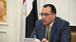 رئيس الوزراء يتابع اعمال محاور القاهرة الجديدة
