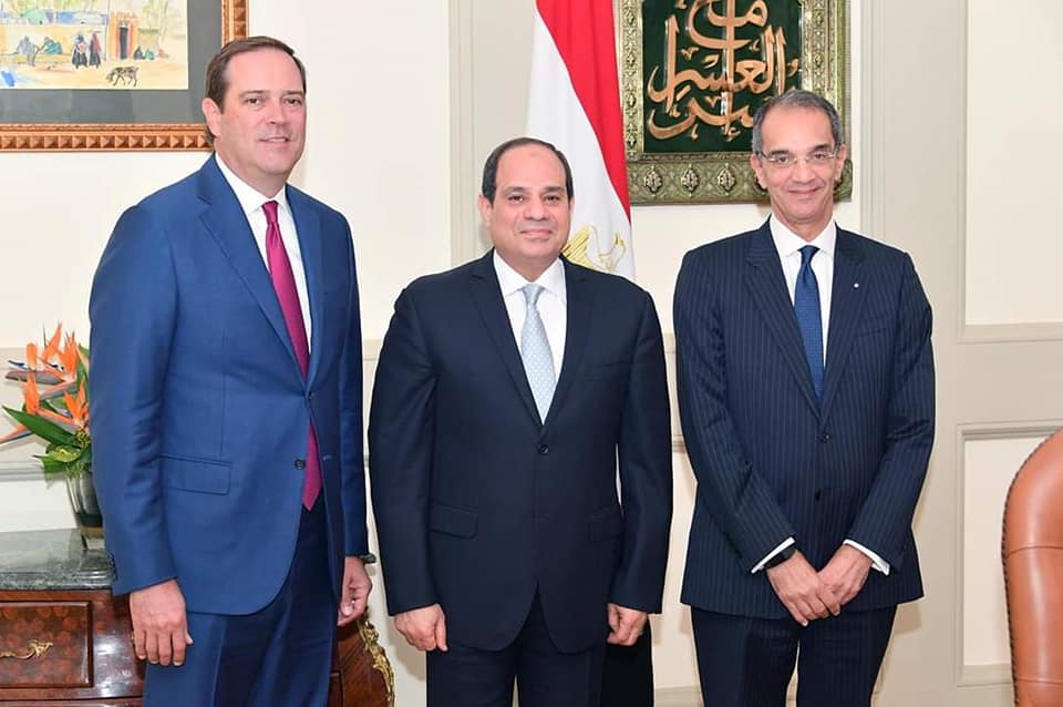 السيسي يعرب عن تقديره لنشاط شركة ”سيسكو سيستمز” في مصر