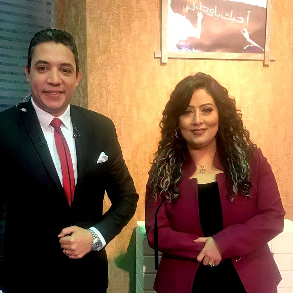 بالفيديو..رسالة من قناة أزهري لأم الشهيد” خلفتي راجل ” فَصَّانِ وَفْدَا وَطَنِهِ