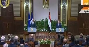 الرئيس الفرنسي يؤكد علي أهمية زيارته لمصر لبحث الوضع الإقليمى