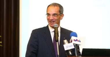 وزير الاتصالات يؤكد أن الانتهاء من مسودة قانون التجارة الإليكترونية قريباً