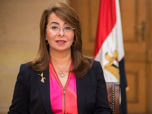 التضامن: فتح باب التقديم لتأهيل الشباب الراغب للعمل كرفيق مسن
