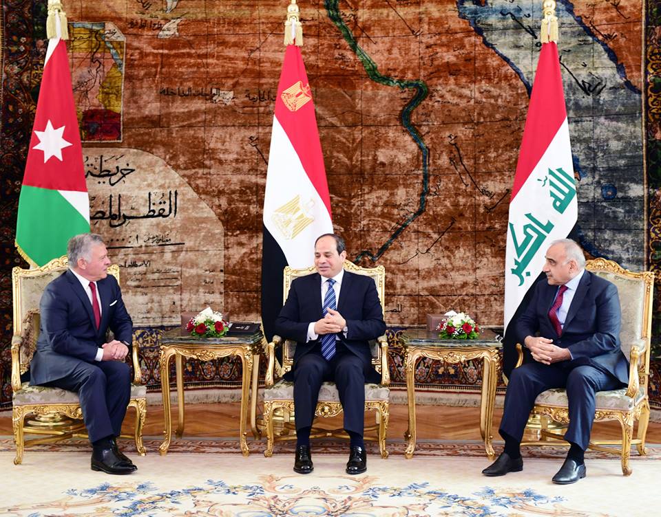بسام راضي يؤكد مباحثات السيسى وعاهل الأردن ورئيس وزراء العراق تناولت تعزيز التعاون