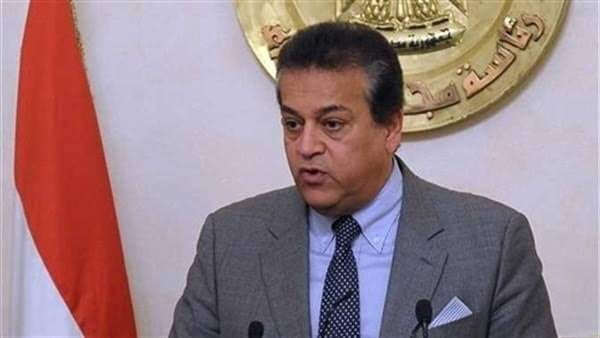 التعليم العالي: المركز القومي للبحوث يسجل أول منتج صيدلاني باسم المركز