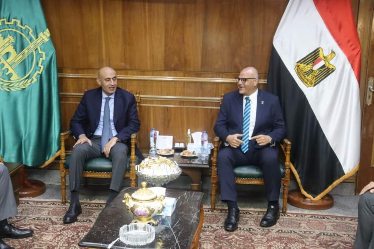 محافظ القليوبية يستقبل وزير التربية والتعليم على هامش زيارة ميدانية لعدد من المدارس بالمحافظة