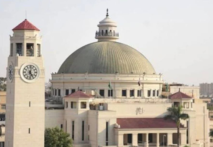 جامعة القاهرة تفتح باب الحجز لمصيف مرسى مطروح: 10 أفواج للعاملين والطلاب بتكلفة رمزية تشمل الإقامة والوجبات والانتقالات ذهابا وعودة