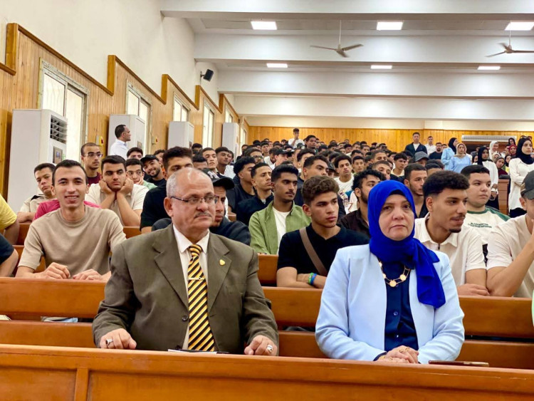 مجمع إعلام الفيوم يشارك فى حفل استقبال الطلاب بالجامعة التكنولوجية