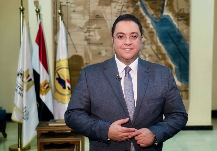 تجديد ندب الدكتور كريم همام للعمل مستشارًا لوزير التعليم العالي والبحث العلمي للأنشطة الطلابية ومديرًا لمعهد إعداد القادة بحلوان