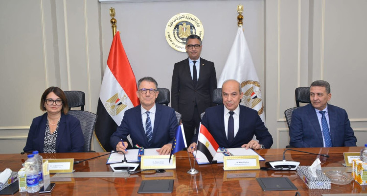 وزير التموين يشهد مراسم توقيع بروتوكول تعاون بين الشركة القابضة للصوامع والوكالة الإيطالية