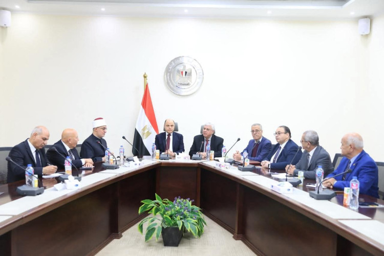 انتخاب الدكتور عادل لبيب رئيسًا لمجلس أمناء جامعة كفر الشيخ الأهلية