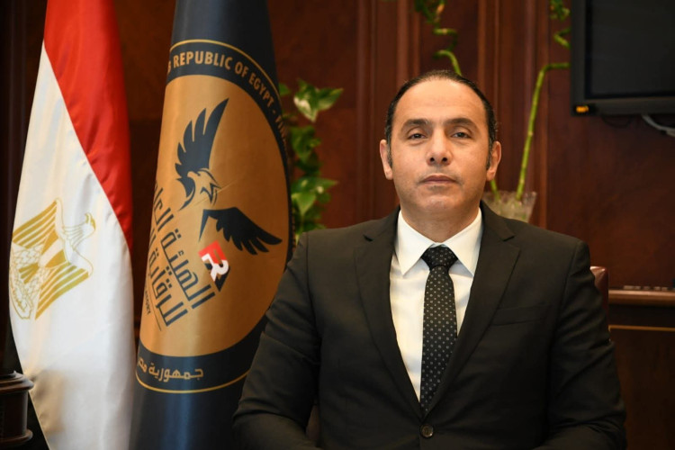 قرار جمهوري بتكليف الدكتور إسلام عزام برئاسة الهيئة العامة للرقابة المالية