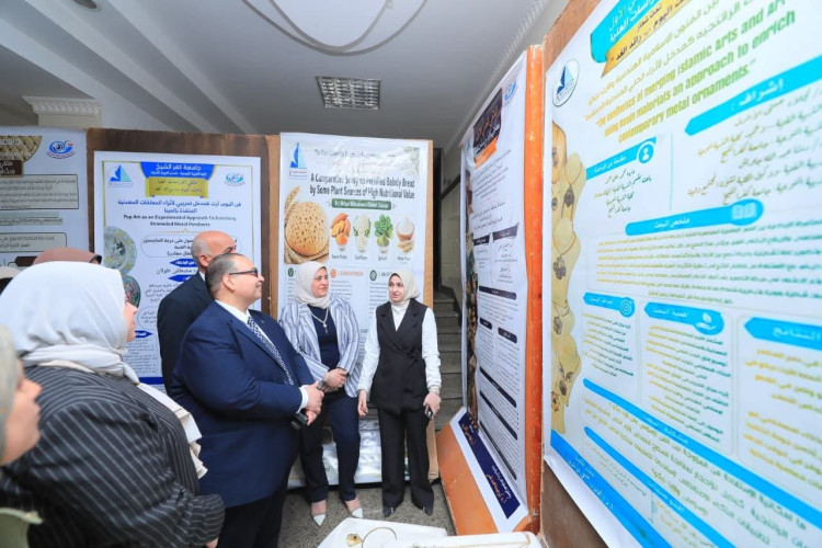 رئيس جامعة كفر الشيخ يشهد فعاليات اليوم العلمي الأول لطلاب الدراسات العليا بكلية التربية النوعية