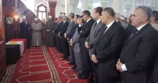 القيادات الأمنية و التنفيذية يشاركون فى صلاة الجنازة على مدير أمن أسيوط